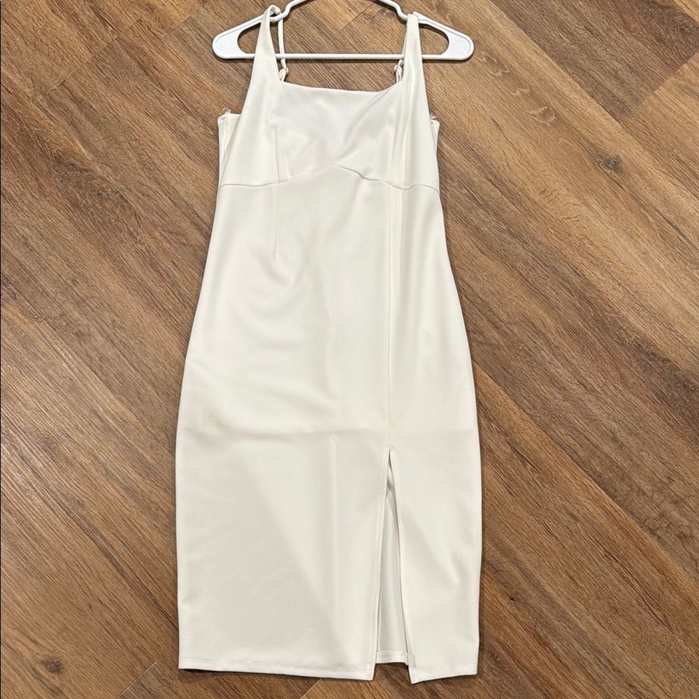 Elegant White Midi Dress
